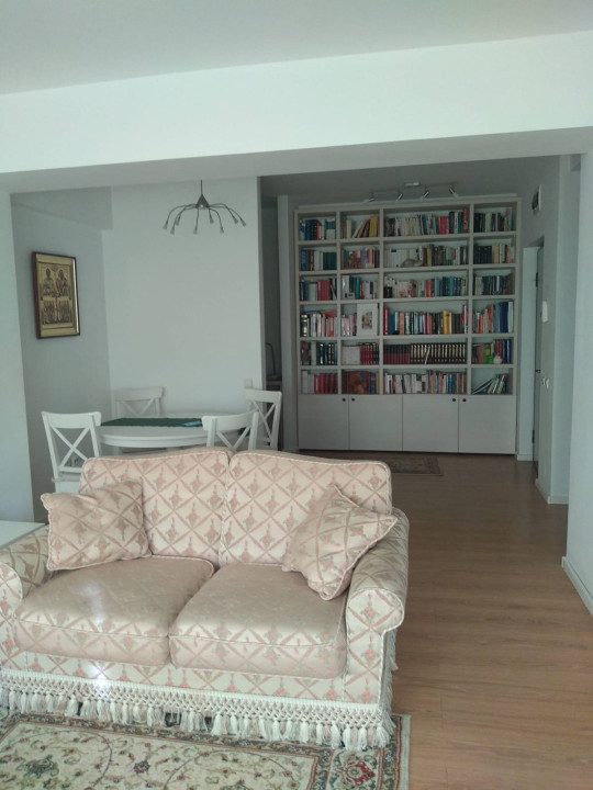 Apartament 2 camere zona Tomis Plus_Maurer cu loc de parcare privat