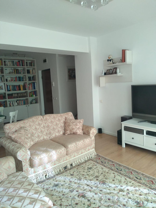 Apartament 2 camere zona Tomis Plus_Maurer cu loc de parcare privat