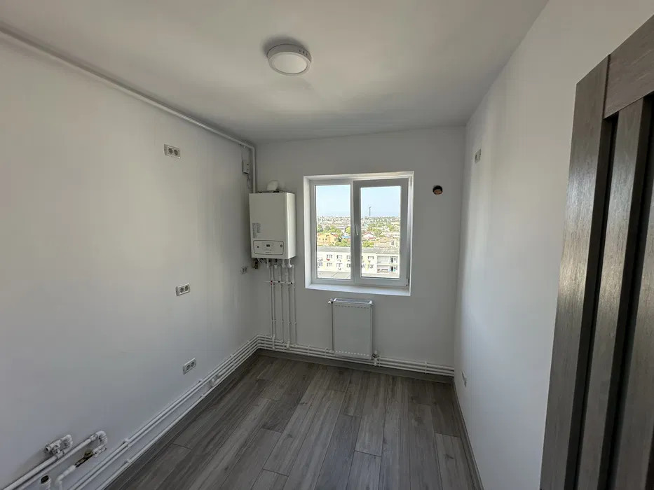 Vanzare Apartament 3 camere Complet Renovat / Zona CET