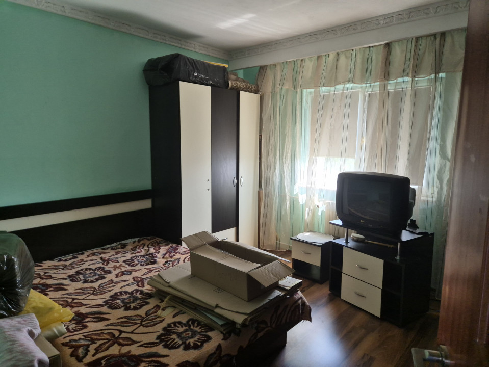 Apartmanet 3 camere zona BIG