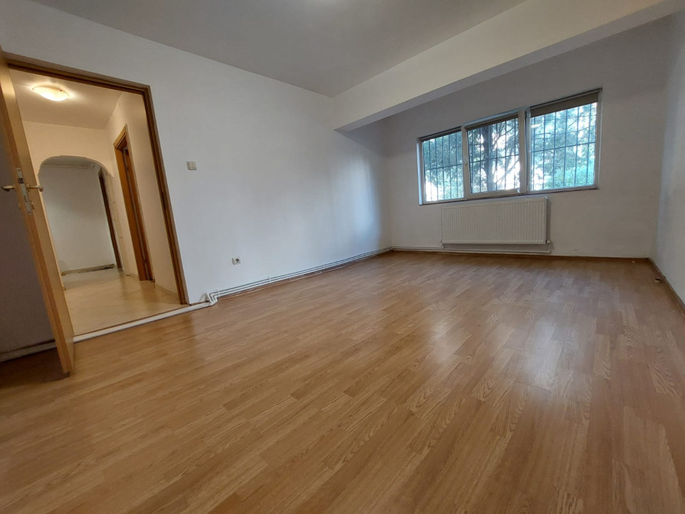 Apartament Deosebit cu 2 Camere în Tomis Nord, Constanța!