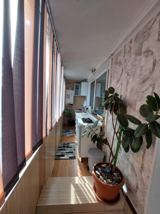 2 CAMERE  |  ULTRACENTRAL  |  CONSTANTA