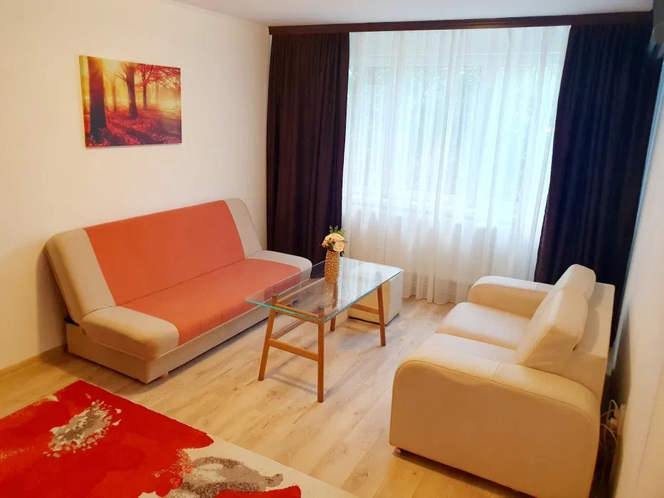 Apartament 2 camere zona Spitalul Judetean || Termen lung