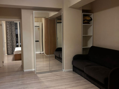 De inchiriat apartament 2 camere in zona WHITE TOWER