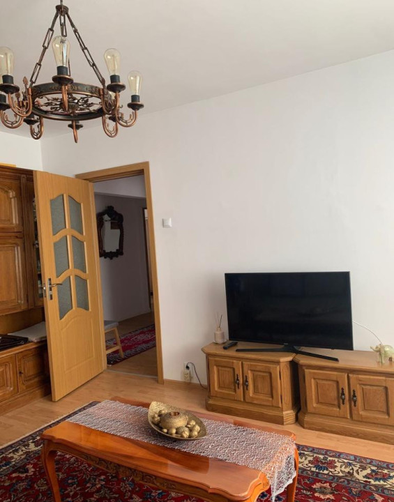 APARTAMENT 4 CAMERE | GALERIILE SOVEJA | TERMEN LUNG