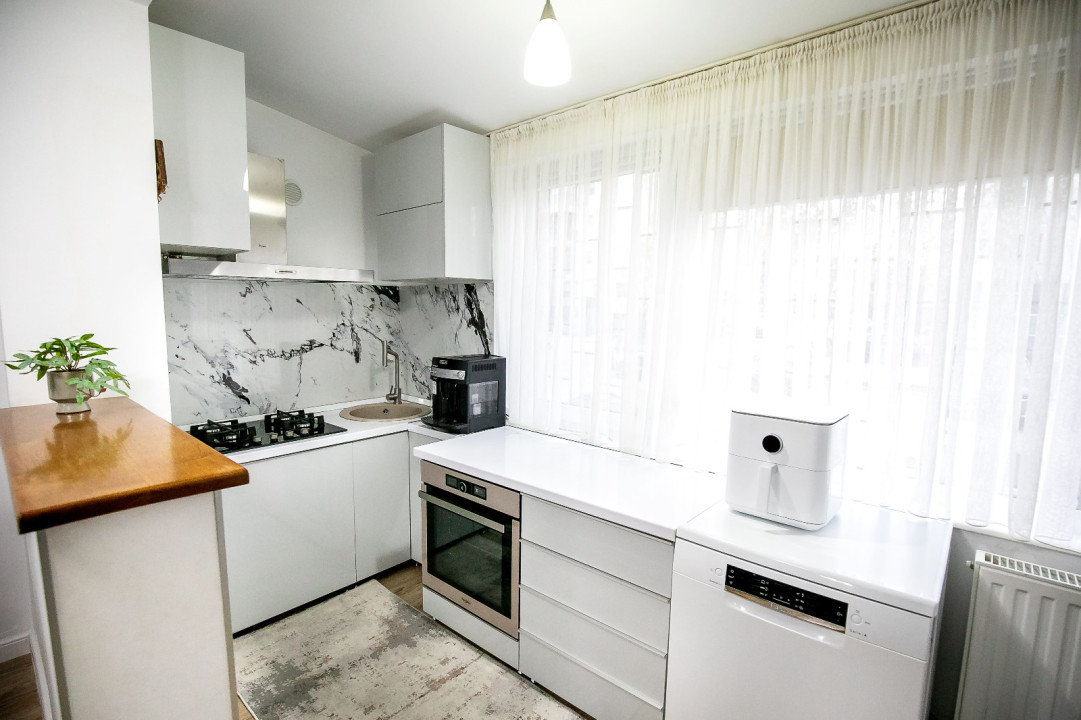 APARTAMENT 3 CAMERE | MOBILAT | LOC PARCARE | BOXA | TOMIS PLUS