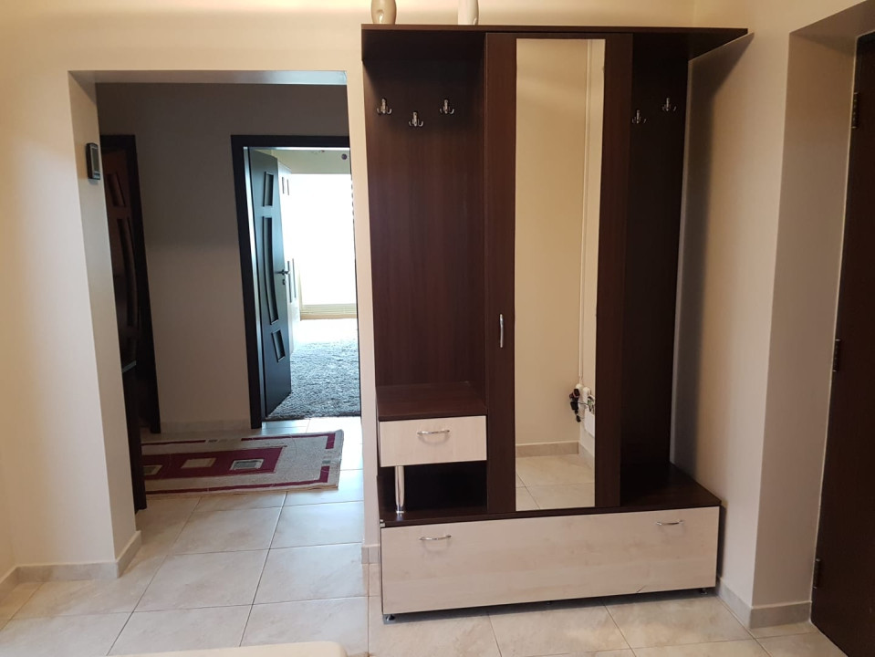 APARTAMENT 3 CAMERE | DECOMANDAT | ZONA STADION-VICTORIA | LOC DE PARCARE 