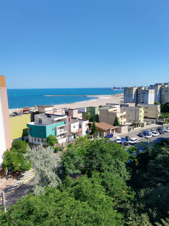 APARTAMENT 3 CAMERE | FALEZA NORD | VEDERE LA MARE