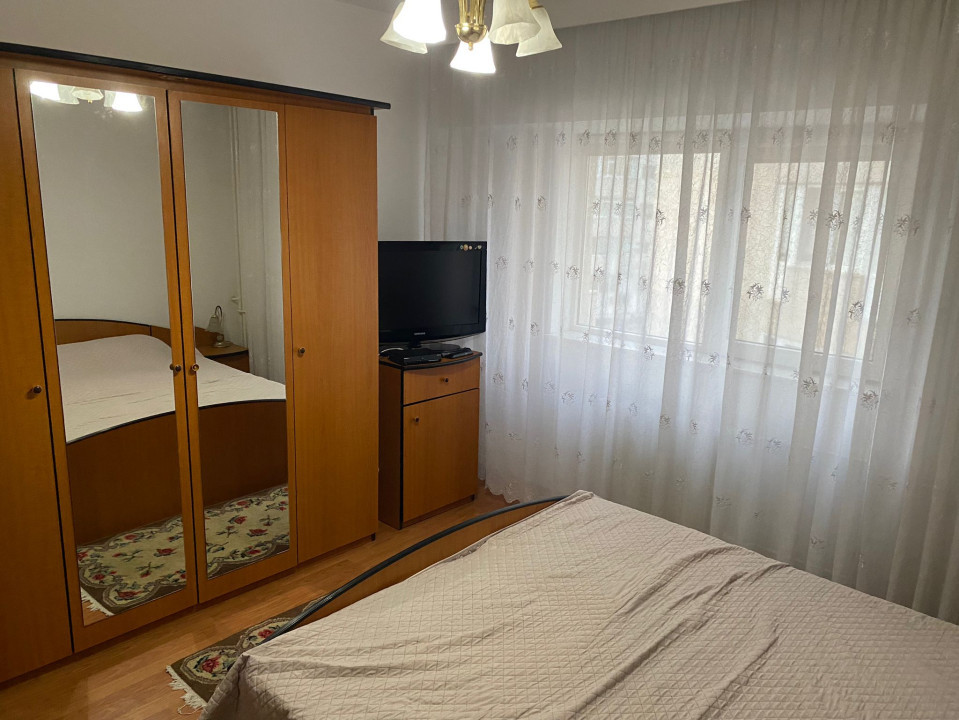 APARTAMENT 3 CAMERE | DECOMANDAT | ZONA VICTORIA | TERMEN LUNG