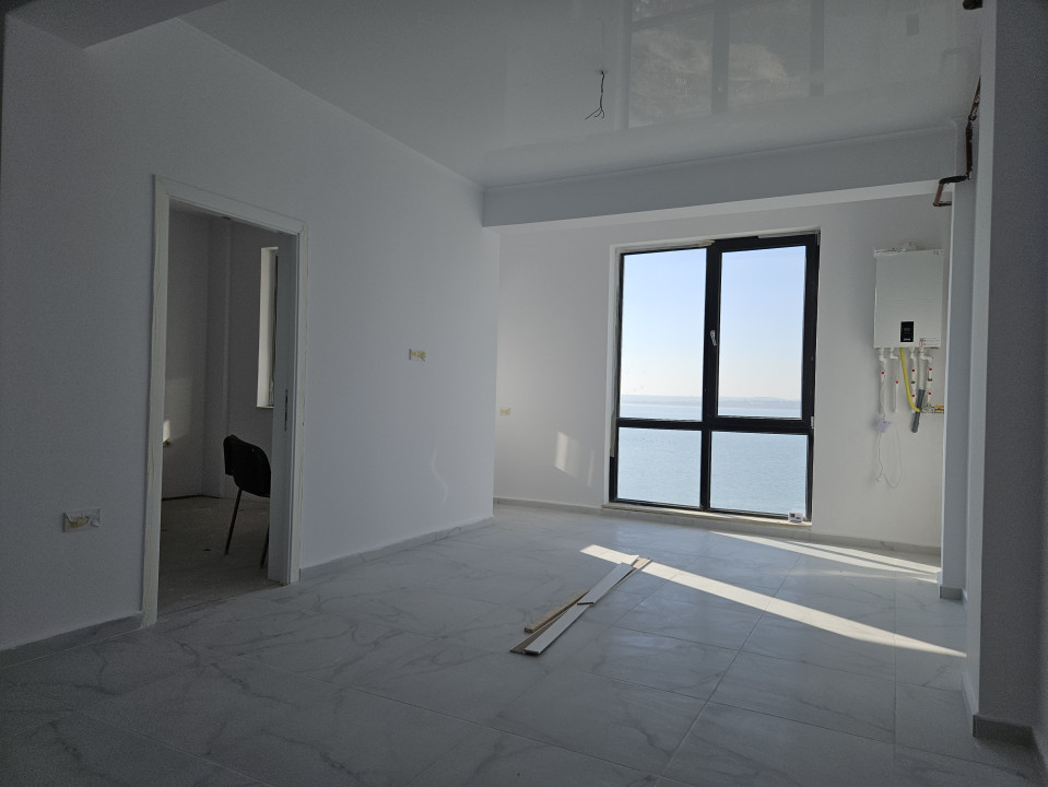 PENTHOUSE | MAMAIA NORD |  VEDERE LA LAC 