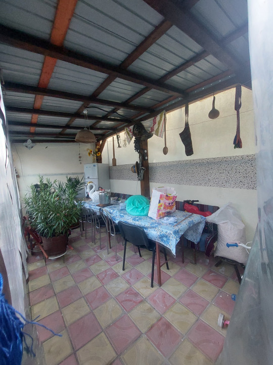 CASA 107 MP UTILI ZONA MEDEEA| 358  MP TEREN |