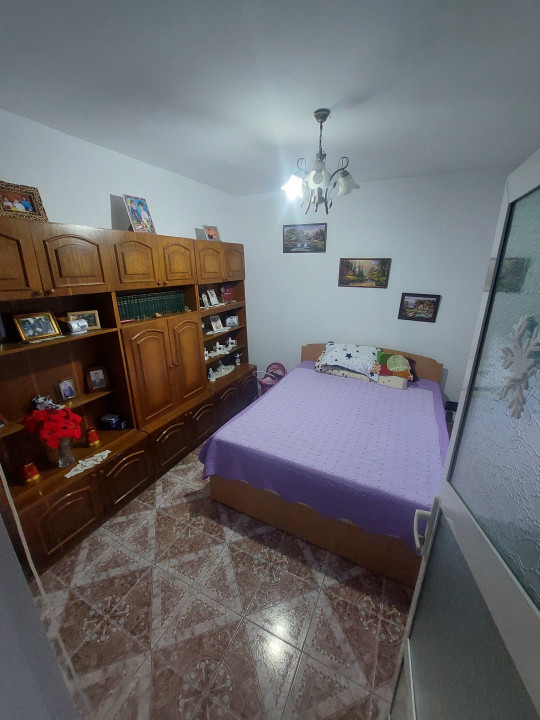 CASA 107 MP UTILI ZONA MEDEEA| 358  MP TEREN |