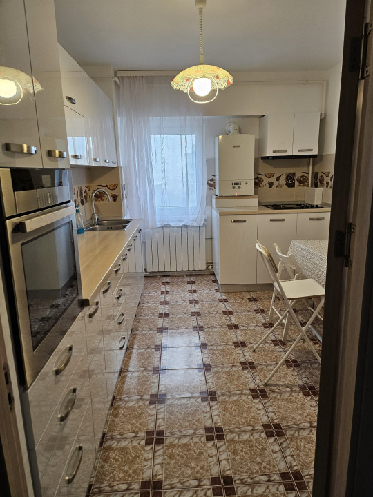 APARTAMENT 3 CAMERE | DECOMANDAT | GARA | TERMEN LUNG