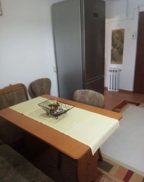 Apartament cu 2 camere decomandat, Zona Km 4-5