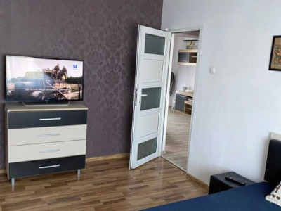 Apartament cu 3 camere decomandat Inel 1 