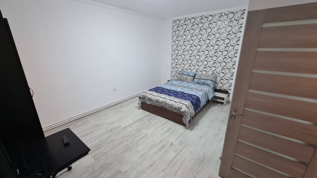 Constanta, De închiriat Casa  9 Camere - Ideală pentru Două Familii