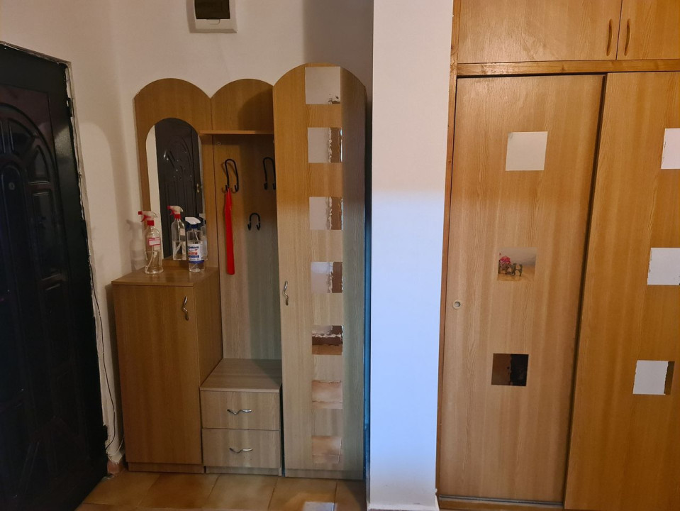 Apartament 2 camere decomandat Gara cu centrala proprie  