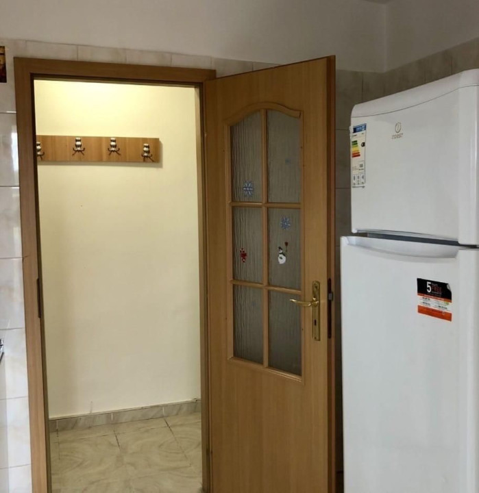 Apartament cu 2 camere decomandat Inel 1