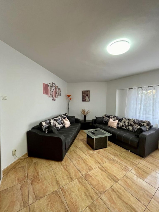 Apartament cu 3 camere cu vedere la mare 