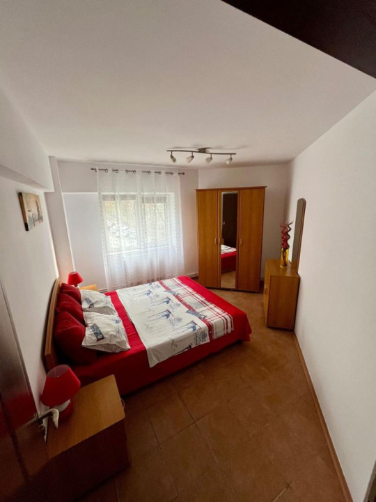 Apartament cu 3 camere cu vedere la mare 