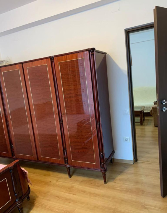 Apartament 2 camere zona Tomis Plus loc de parcare