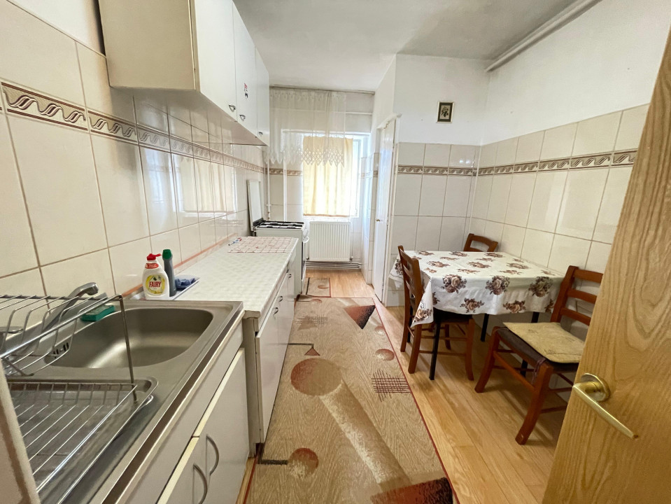 Apartament 2 camere zona Gara Termen lung