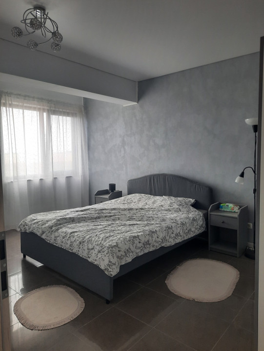 Apartament 2 camere, decomandat la alb sau la gata