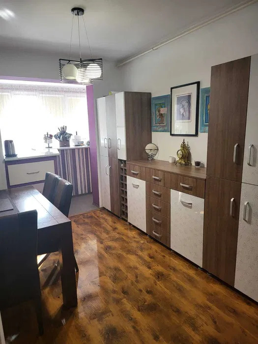 Apartament 4 camere Ultracentral Constanta