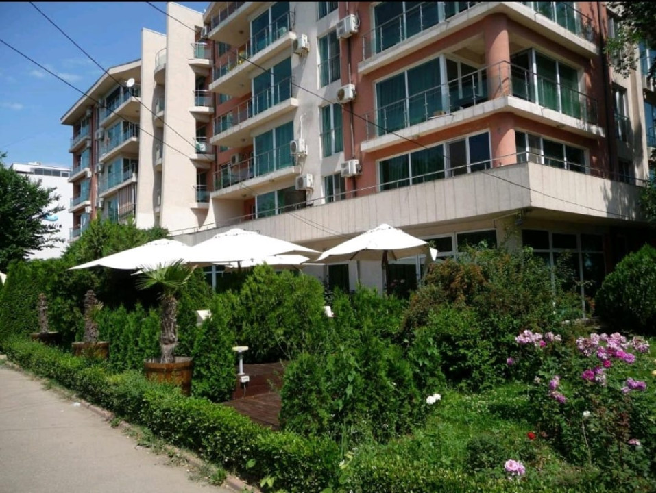 2 CAMERE |  INTRARE MAMAIA |  SAT VACANTA