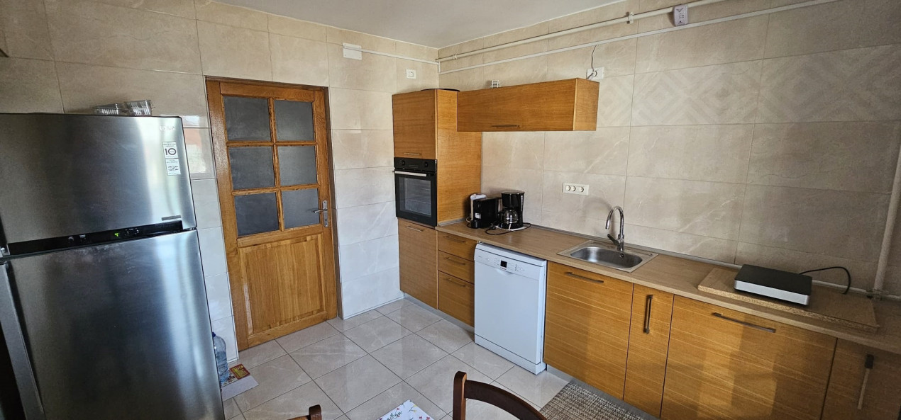 De vanzare Apartament Tip Duplex zona Delfinariu